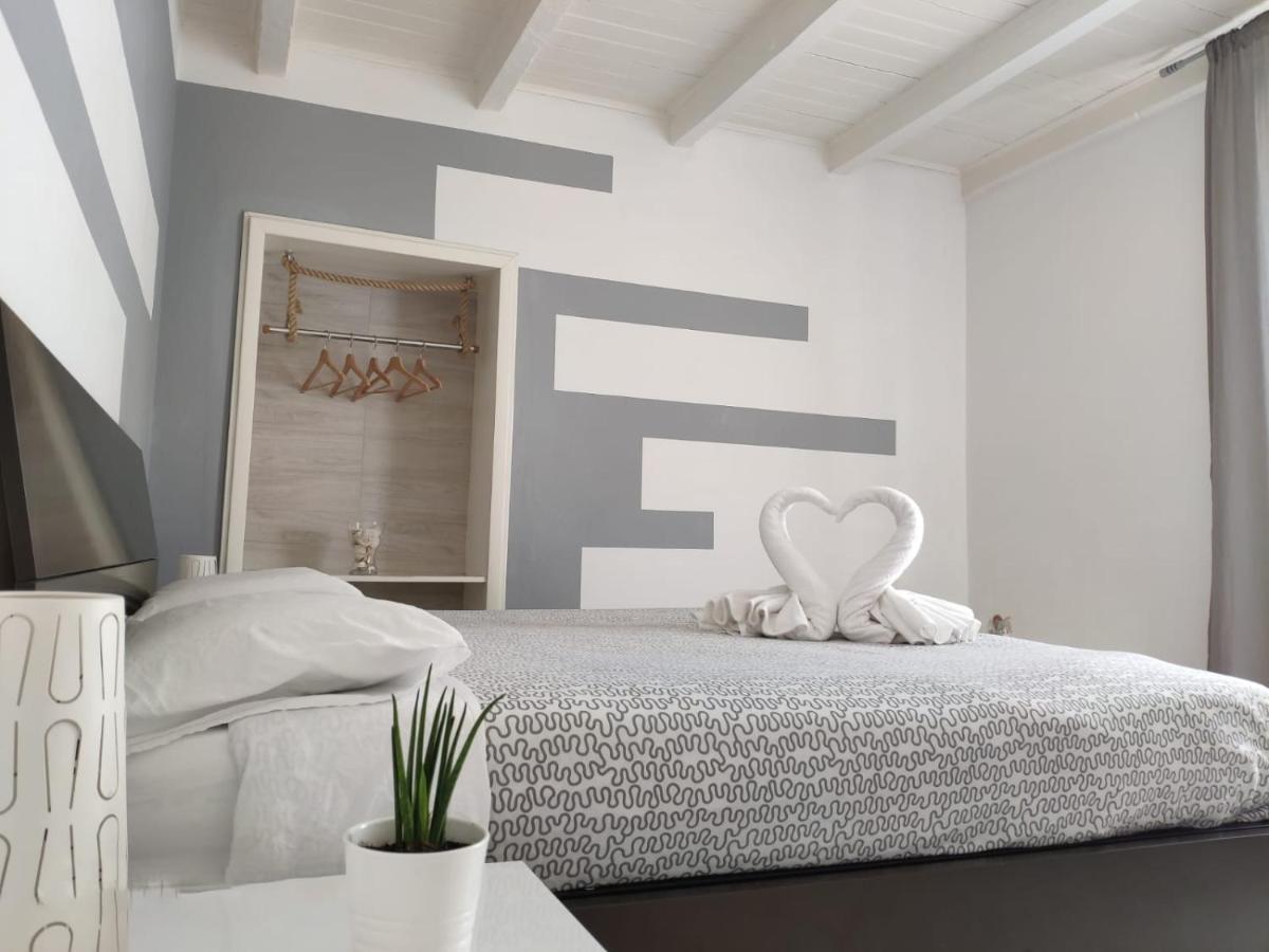 Sweet House Self Check-In 24H Hotel Cavallasca ภายนอก รูปภาพ